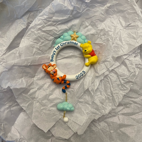 Hallmark Ornament - Baby’s First Christmas 2023 - New in Box - Pooh Bear - Picture 4 of 5